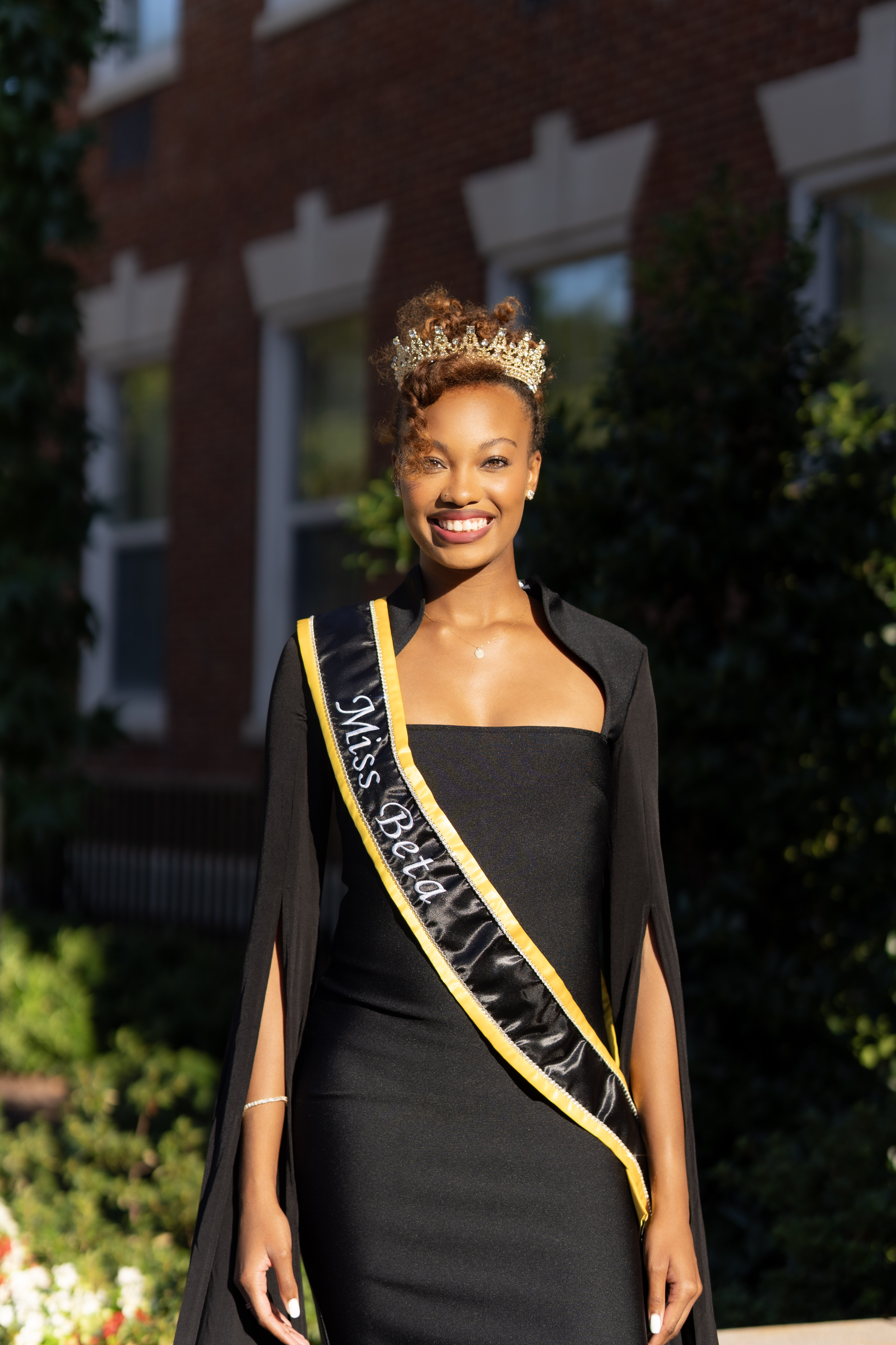 Moriah - Miss Black & Gold